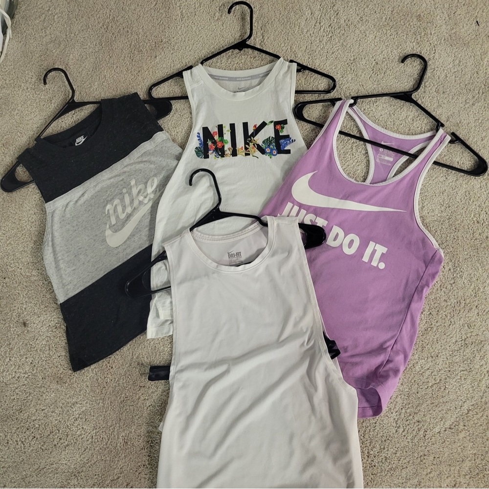 Nike Tank Top Bundle